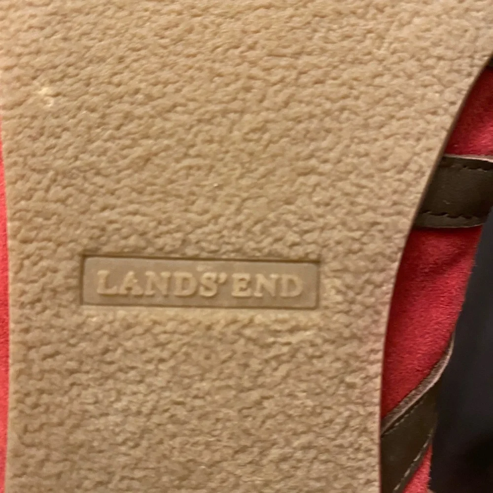 Lands’‎ End-Red shoes w/brown straps, Kids size:3M